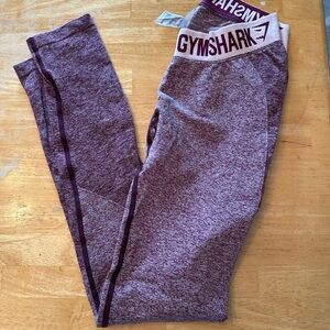 Gymshark low-rise leggings small